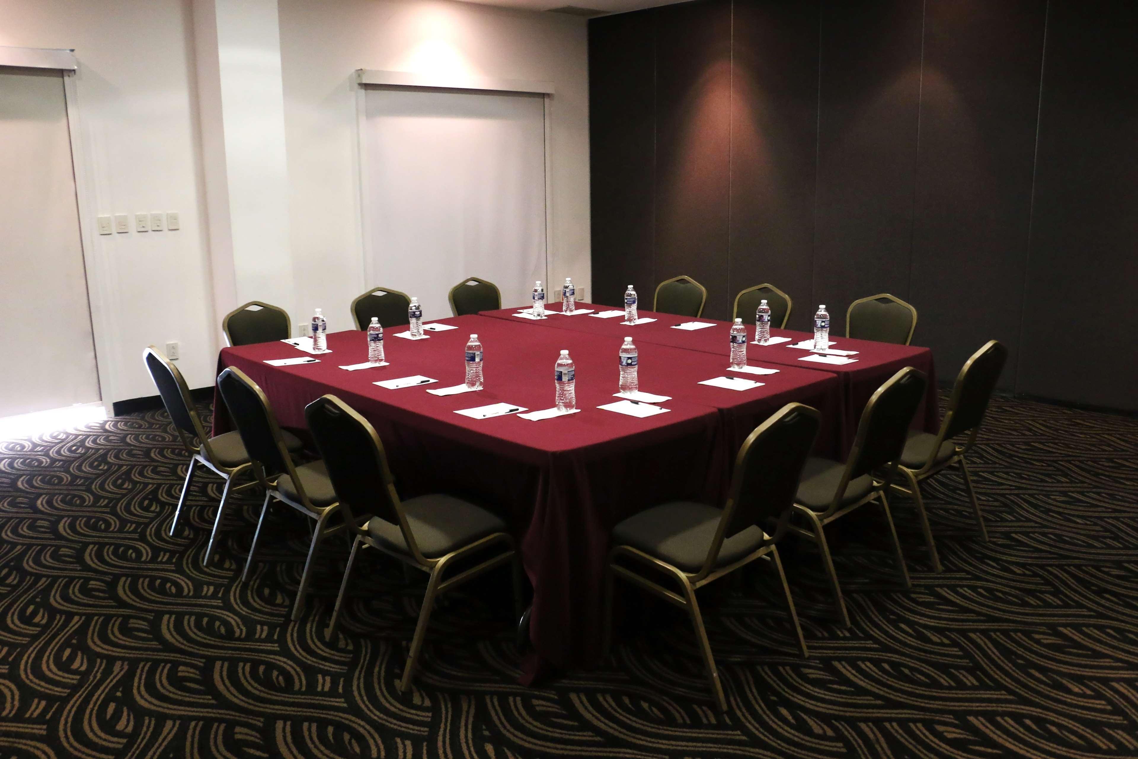 Hotel Radisson Poliforum Plaza Leon
