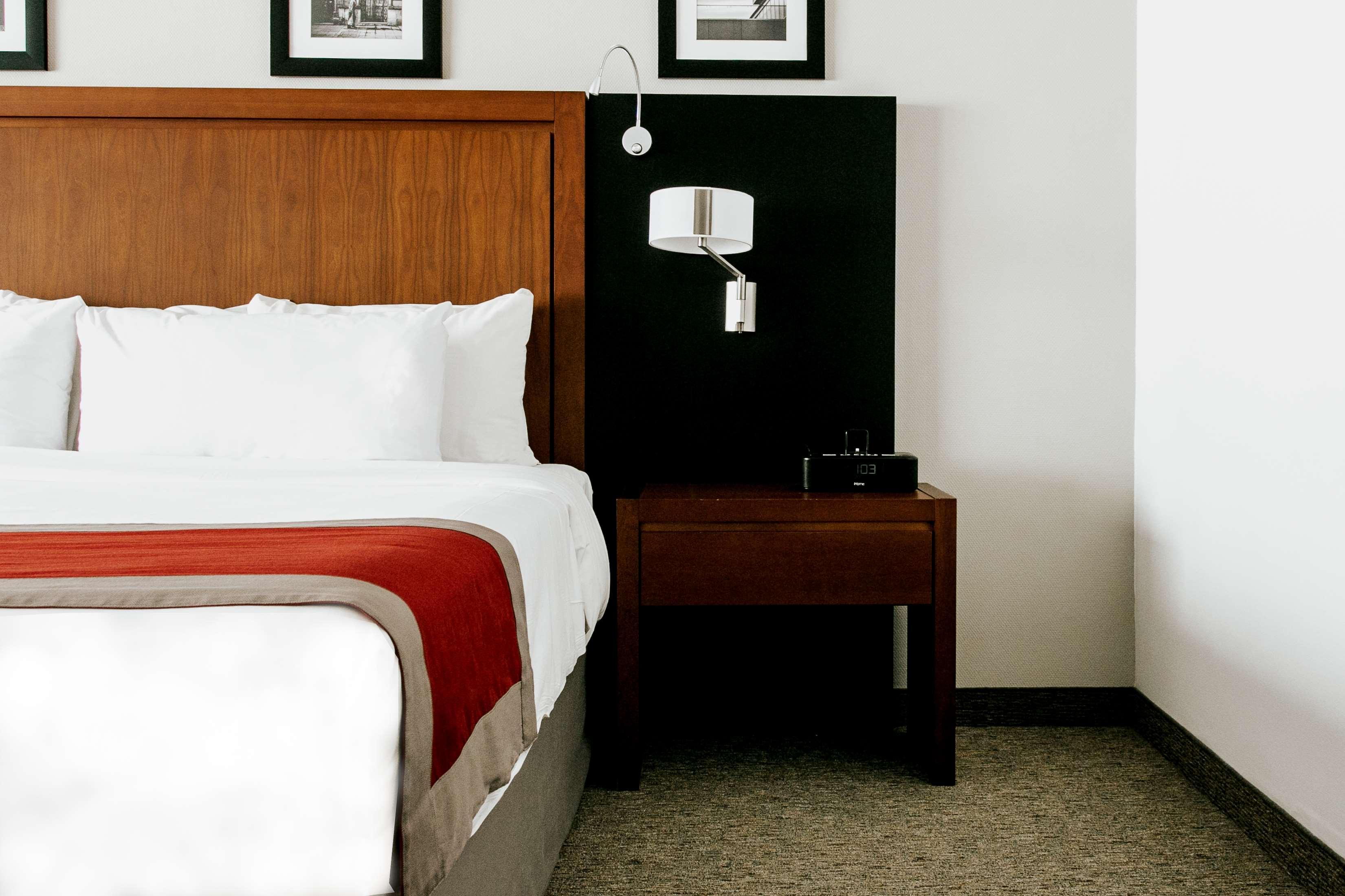 Radisson Poliforum Plaza Hotel 4*