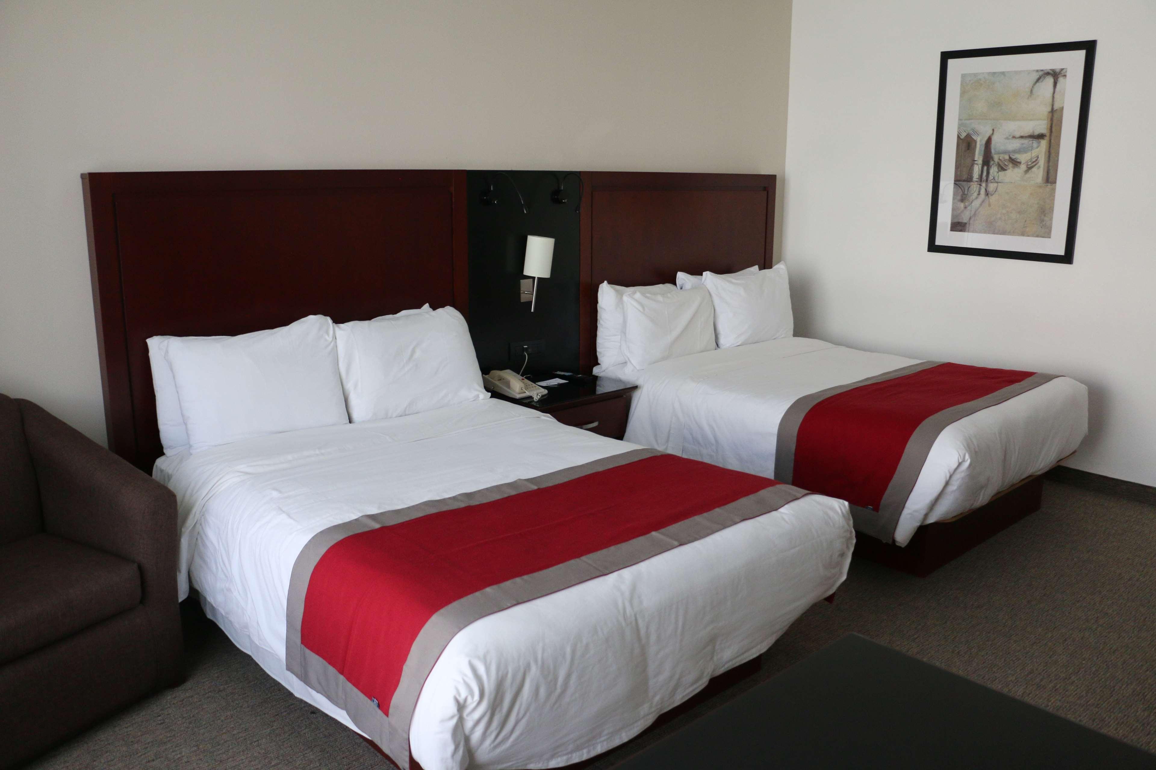 Radisson Poliforum Plaza Hotel