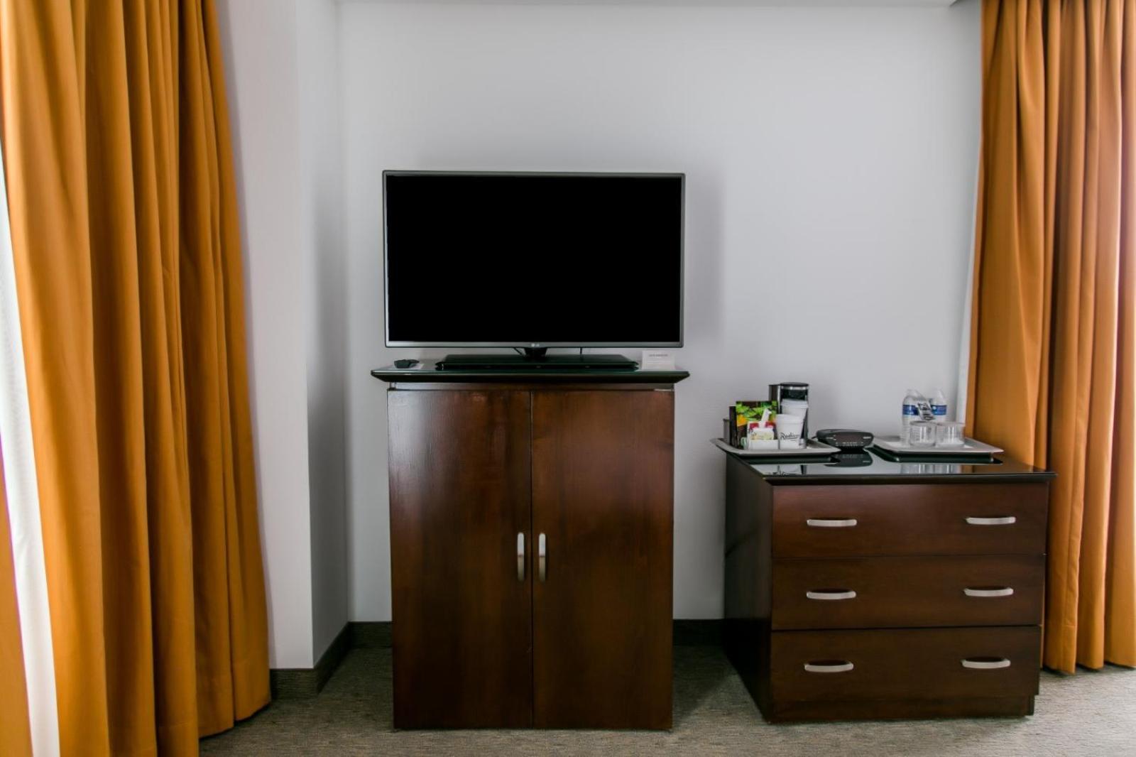 Radisson Poliforum Plaza 4* León